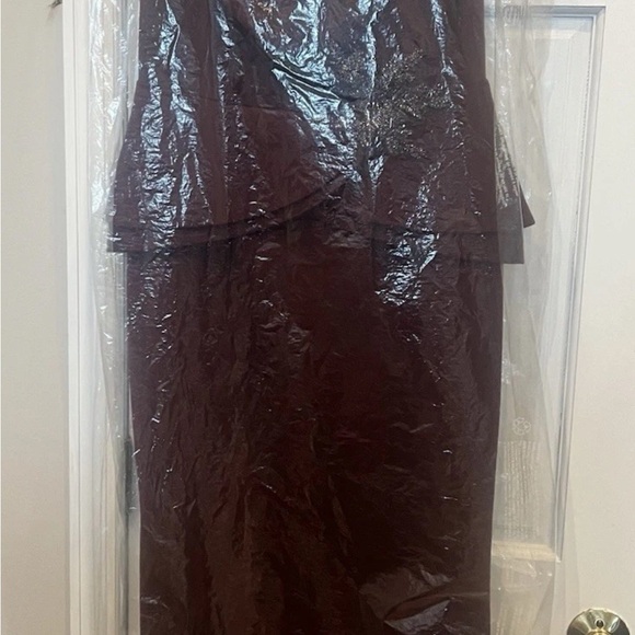 Alexander by Daymor Elegant Wine Evening Dress size 6 - Picture 3 of 5